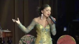 Диана Савельева поёт романс "Отойди, не гляди"