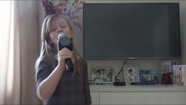 С 8 МАРТА смотреть онлайн