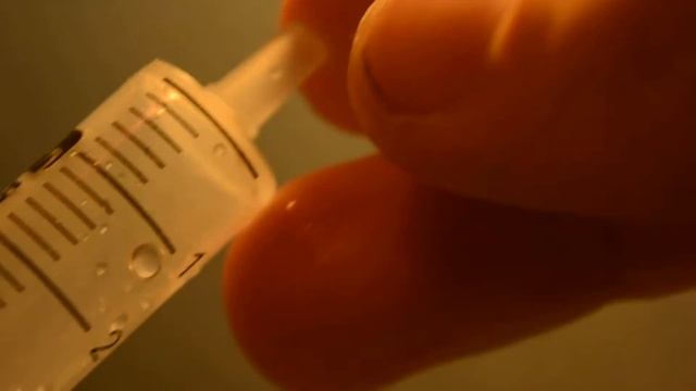 ВОДА КИПИТ ПРИ ТЕМПЕРАТУРЕ 20°С!!! смотреть онлайн