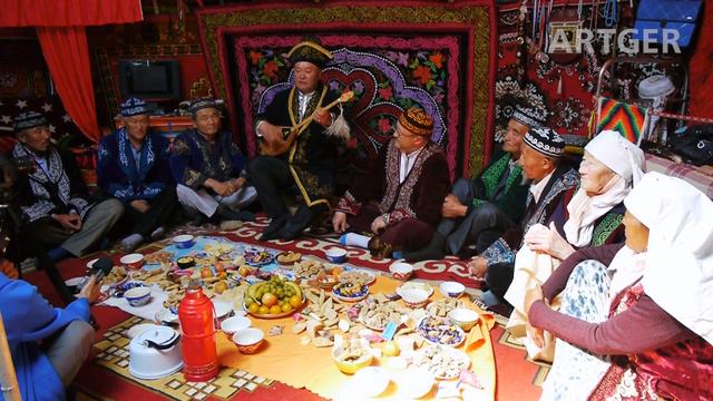 Ger Sessions: SEKEI KHASAMKHAN from KAZAKHSTAN - Adamzat Terme (Traditional Kazakh Song) смотреть онлайн