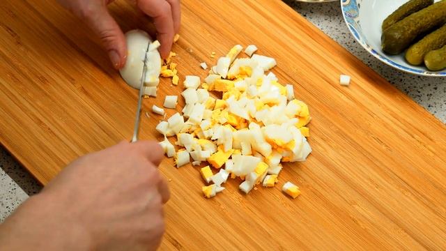 232. Тунцовая начинка для блинов: также хороша как салат смотреть онлайн