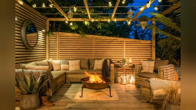 Modern Rooftop Terrace Outdoor Seating Design | Outdoor Garden Patio Pergola | Balcony Seating
