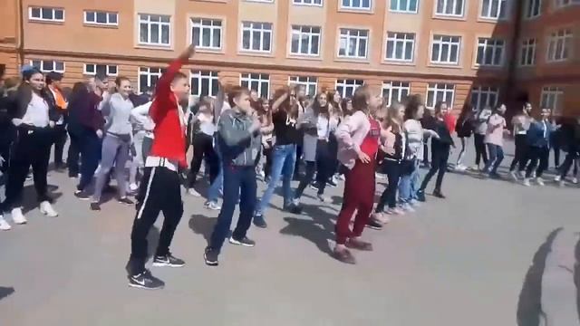 Квест "Мы дети России".Танцевальный флешмоб смотреть онлайн