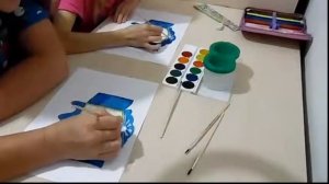 Рисуем оконный наличник красками