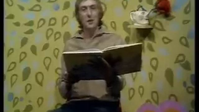 Monty Python - Story Time смотреть онлайн