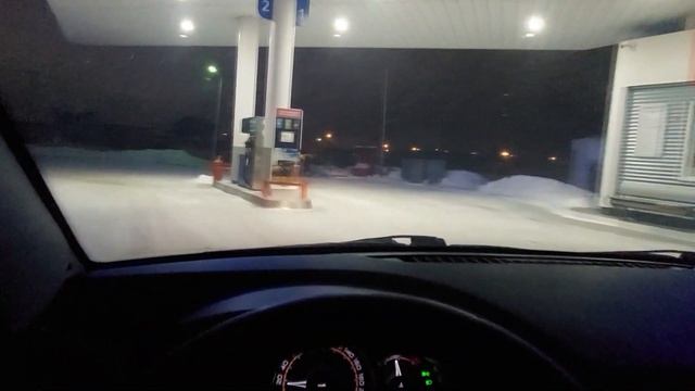 Просто и ОЧЕНЬ эффективно удаляем конденсат из бензобака вашего авто! смотреть онлайн