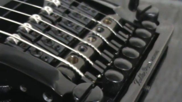 Rexsom - Gibson Flying V SHRED смотреть онлайн