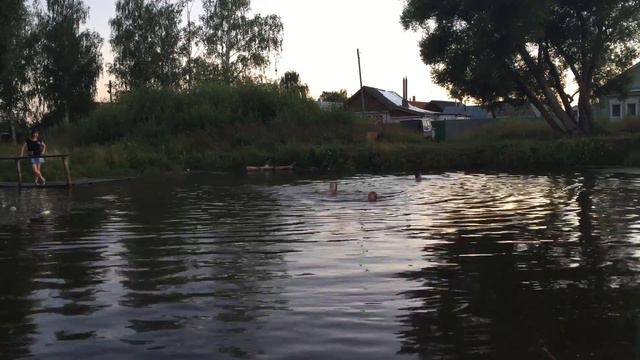 Я купаюсь в Августе 2017 смотреть онлайн