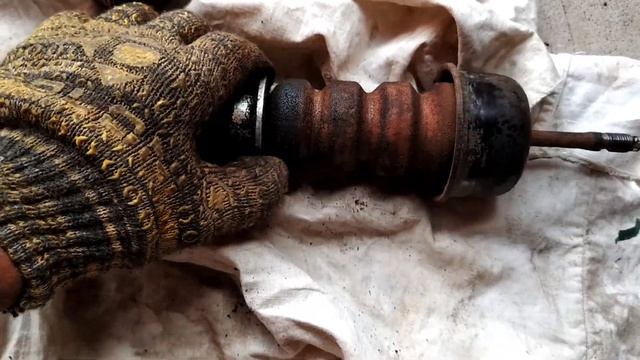 Замена задних амортизаторов на Шевроле Авео. Прокачка стоек и установка на авто