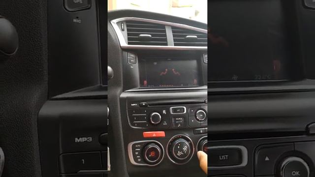 Штатное головное устройство на Citroen C4 L смотреть онлайн