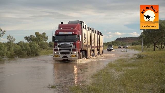 Extreme Trucker #2 - HUGE Road trains trucks crossing flooded river in the Australian outback смотреть онлайн