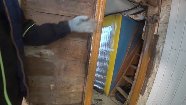 Продолжаем распиливать дом и сжигать его остатки смотреть онлайн