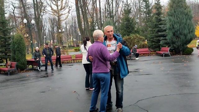ЗАЦВІЛИ КОНВАЛІЇ! ТАНЦЫ ХАРЬКОВ УКРАИНА НОЯБРЬ 2023 #dance #kharkiv смотреть онлайн