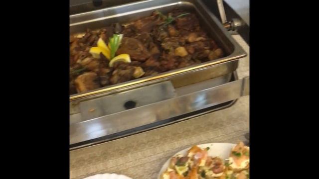 Bulgarian Food at White Rock Castle Suite Hotel смотреть онлайн