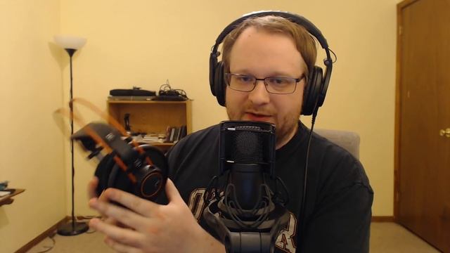 AKG K712 PRO Review - Superb Flavorful AKG Sound смотреть онлайн
