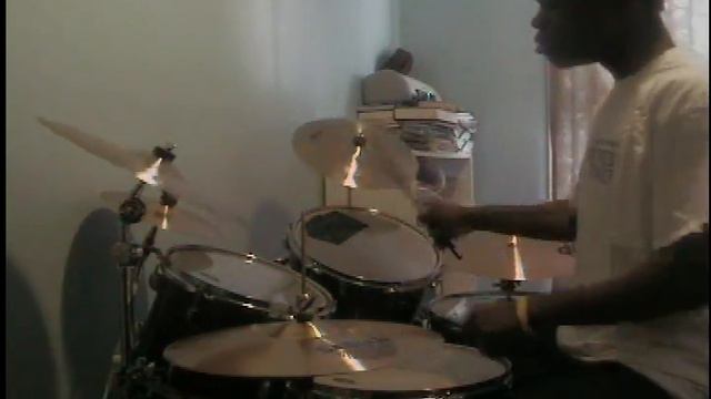 Thriller Drum Cover Michael Jackson смотреть онлайн