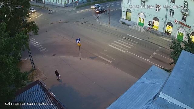 Велосипедисты с горочки... смотреть онлайн