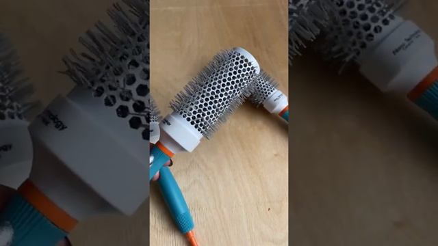 Расческа Термобрашинг - Ceramic+ION для сушки и укладки волос смотреть онлайн