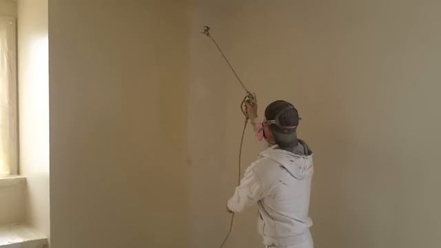 Spraying interior walls with an airless sprayer. Paint Sprayer Tips. смотреть онлайн