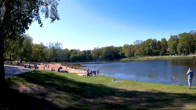 Место отдыха поляков.PARK LINOWY ARTURÓWEK ŁÓDŹ смотреть онлайн