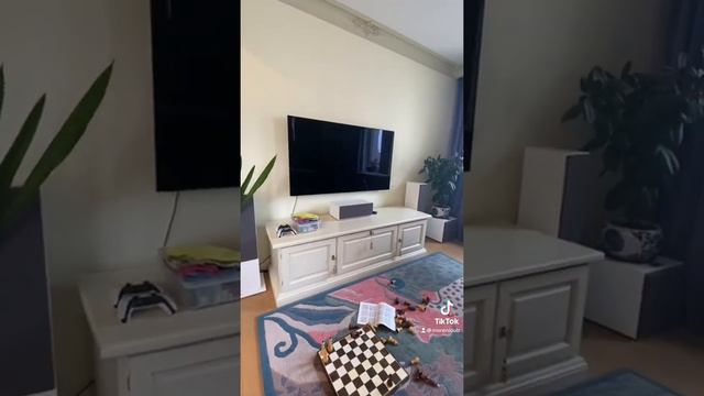 Встроенный шкаф-витрина из массива дуба на кухню. Комод под TV смотреть онлайн