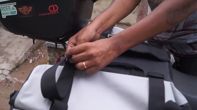 Waterproof Saddle Bags || Sponsered By Rynox? | VijayGoud смотреть онлайн