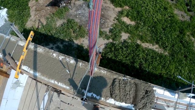 Верхний армопояс. Заливка с помощью съёмной опалубки смотреть онлайн