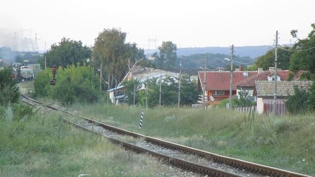 Ludmilla Power - BDZ Cargo 07 050 and 07 065 with military train смотреть онлайн