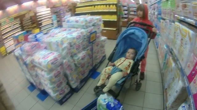 ЧЕЛЕНДЖ ИНТЕРЕСНЫЕ ИГРУШКИ இЛизаветкаஇ ищем пец в магазине и забавные игрушки