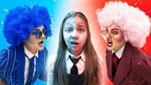 ХОЛОДНАЯ И ГОРЯЧАЯ СТРАШНАЯ УЧИЛКА! У училки РАЗДВОЕНИЕ ЛИЧНОСТИ?! Пранки в школе! ЧЕЛЛЕНДЖ!