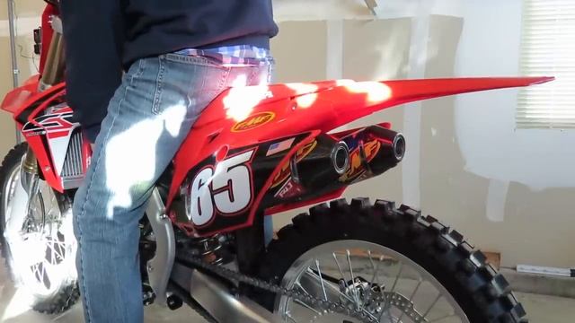 2015 CRF250R FMF Full Titanium - Carbon Exhaust First Startup смотреть онлайн