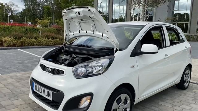 NJ13 VJM - White Kia Picanto 1 Hardback | Regus Cars Limited смотреть онлайн