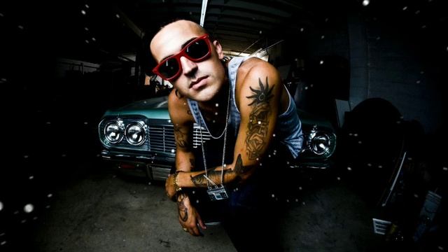 Yelawolf - Box Chevy V (Official Music Video) смотреть онлайн