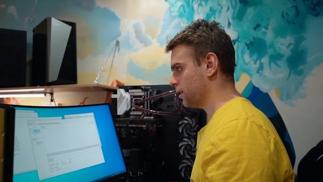 Клиент купил РЕДКИЙ и ОЧЕНЬ СТРАННЫЙ ПК за 30.000 рублей для DOTA2 и WoT!? смотреть онлайн