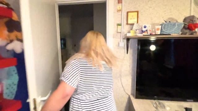 Внучка не верит в болезнь бабушки.. (2 ЧАСТЬ) смотреть онлайн