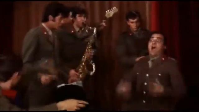 Муз фрагмент Женщины и берсальеры Часть 5 смотреть онлайн