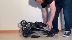 Cybex Melio: Folding / Packing as Small as Possible