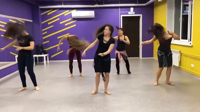 Habibi Восточные танцы. Девушки танцуют танец живота смотреть онлайн