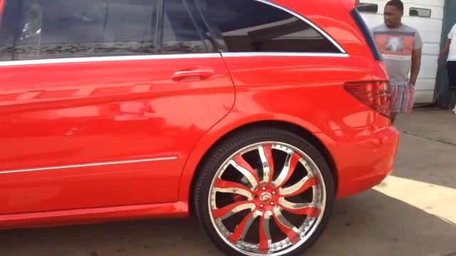 Benz R500 on Forgiato 26s New Door Speakers (Special Vehicl смотреть онлайн