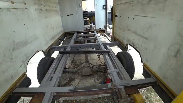 Автодом своими руками [12 серия]. Крепление для мотоцикла, велосипеда, скутера. Ремонт кузова. смотреть онлайн