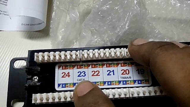 Network Patch Panel Un-boxing and explain working смотреть онлайн