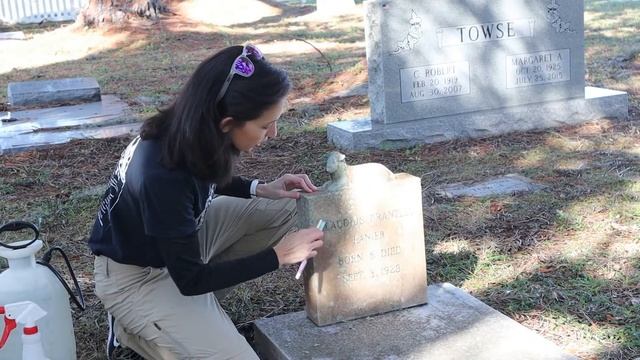 How to clean a headstone: Pro tips from Rachael Kangas смотреть онлайн