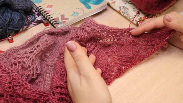 ВЯЗАЛЬНЫЙ ВЛОГ : процессы / готовые работы / планы на МК смотреть онлайн