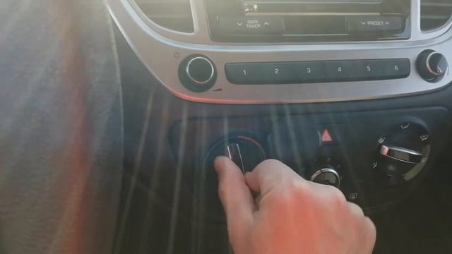 Хендай солярис 2020. Отключение автовключения кондиционера в режиме обдува на окно.