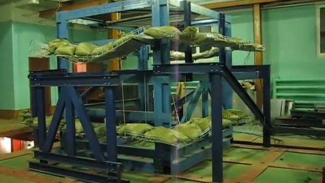 Испытания лотков металлических для электропроводок.AVI