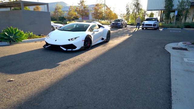 F1 Car Comes Out to Cars & Coffee Rear Engine Meet смотреть онлайн
