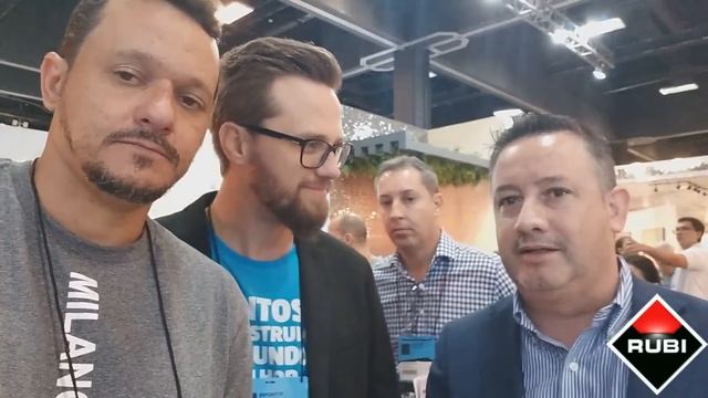 Máquina de cortar piso com 1500k de pressão.Rubi TZ смотреть онлайн