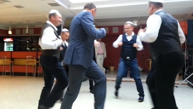 Бобруйск танец Семь срок(7-40) для Саши Соркина смотреть онлайн