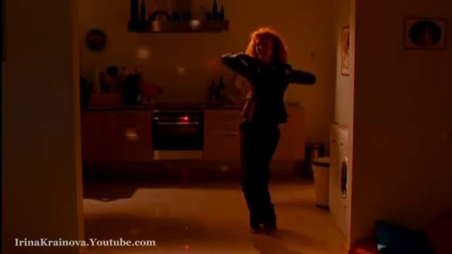 Наташа Королева feat. Наталья Медведева - La Bomba смотреть онлайн