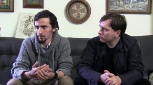 Диалог под часами. Активисты Дмитрий Энтео и Андрей Каплин в беседе с протоиереем Дмитрием Смирновым